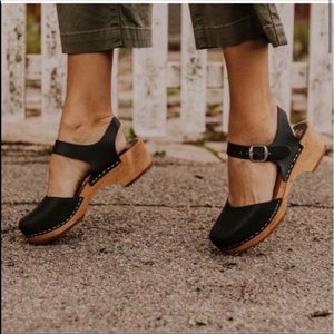 MIA Sofia Clog Sandals Black Leather Size 37